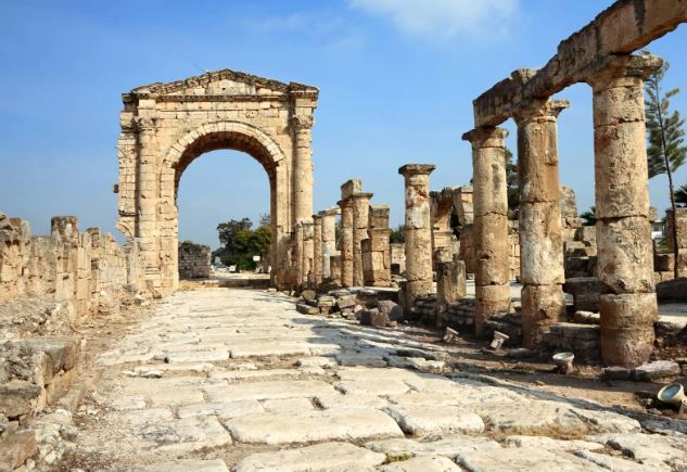 The Failed Prophecy and the False&nbsp;Choice